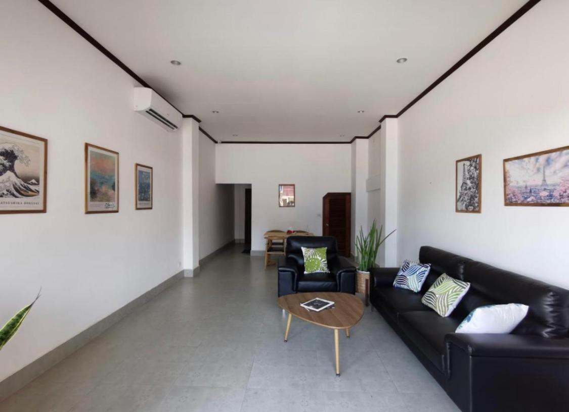 Artist Golden Loft Paris - Vientiane Homestay Duplex Triplex Экстерьер фото