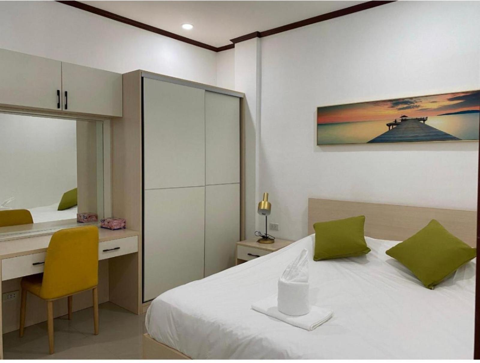 Artist Golden Loft Paris - Vientiane Homestay Duplex Triplex Экстерьер фото